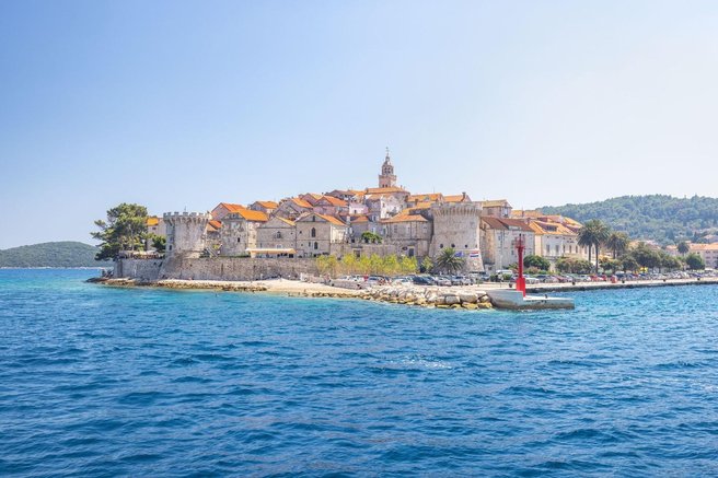 korcula jadran jadransko morje deponija narava dela stroji komunala odgovorni molk hrvaska
