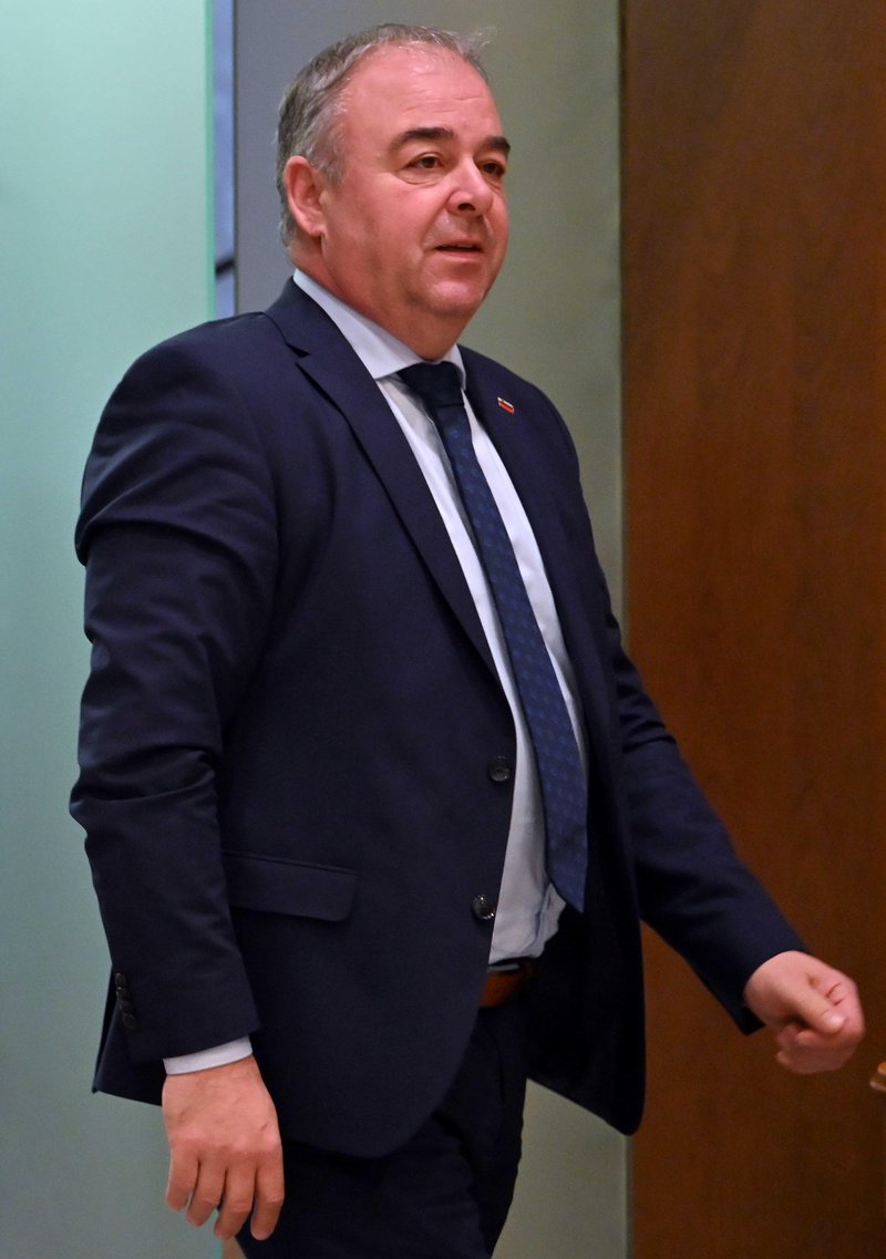 Karte so vse bolj razkrite: znana kandidata za podpredsednika državnega zbora (in tudi to, kdo ju je predlagal)