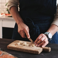 cesen rezanje smrad trik kuharji nasvet kulinarija recept slovenija navodila