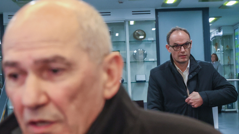 Janez Janša. Anže Logar