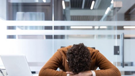 Pogovor o tem, o čemer prepogosto molčimo: pred vrati je druga slovenska konferenca o duševnem zdravju v poslovnem svetu