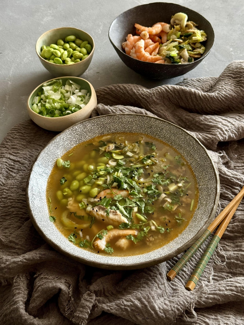 Zelenjavni in morski presežki hrane v hladilniku? Skuhajte to božansko in hranljivo juho! (VIDEO) (foto: Lidl)