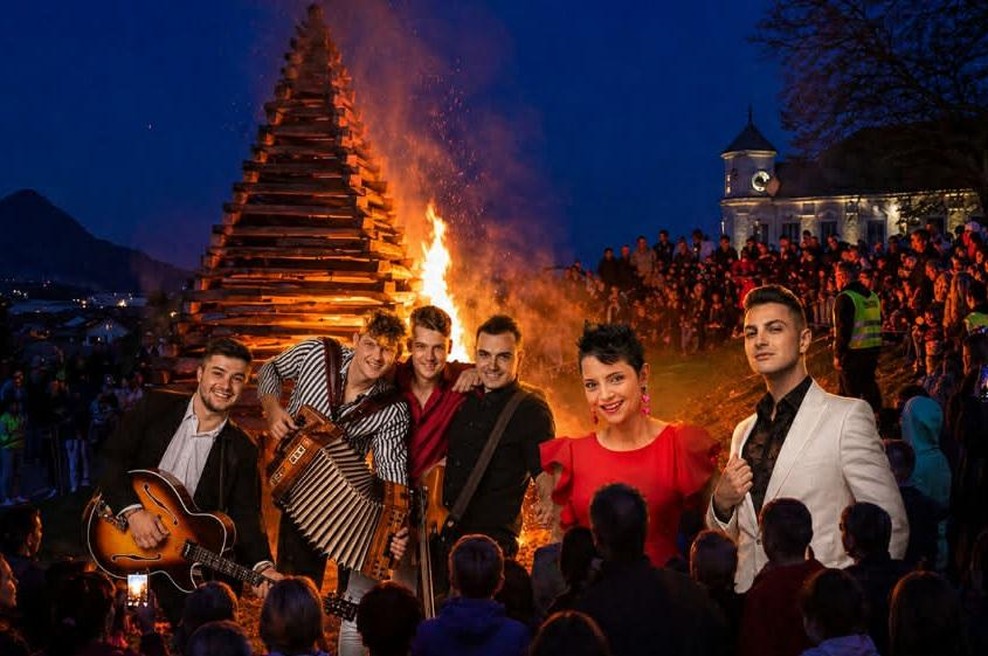 Od Rožnika do Ptuja se bo iskrilo in pelo: kam na kresovanje in kje v Sloveniji bo letos še posebej noro? (foto: FB/Chat gpt)
