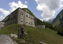 Fascinantna slovenska znamenitost, o kateri Slovenci skoraj nič ne vemo, turisti pa vse