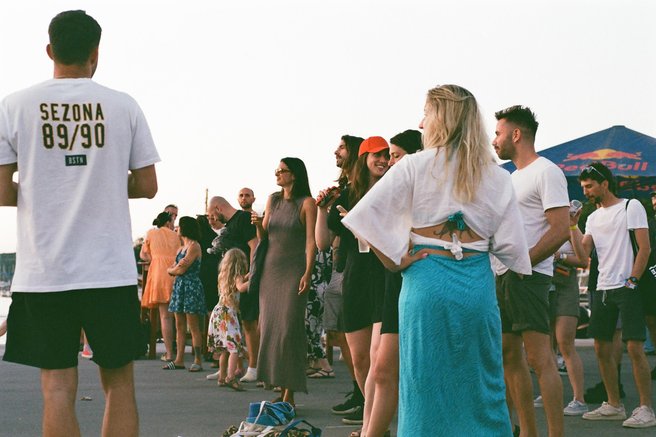 Novi festival na Jadranu razkril zadnja glasbena imena (ko boste videli cene, boste ostali brez besed)
