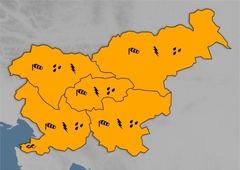Arso opozarja: nevihte se bodo hitro razširile nad vso Slovenijo, prihaja tudi ...