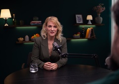 Kako je zdravo hujšanje videti v praksi? V novi epizodi podkasta Več vem, bolje jem nutricionistka Mojca Cepuš o hormonih, apetitu in realnosti pričakovanj