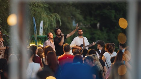 5 razlogov, zakaj nikakor ne smete zamuditi letošnje Metropolitan Happy Hour zabave v Švicariji