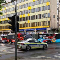 ljubljana prometna nesreca lpp avtobus smrt dekle slovenija policija