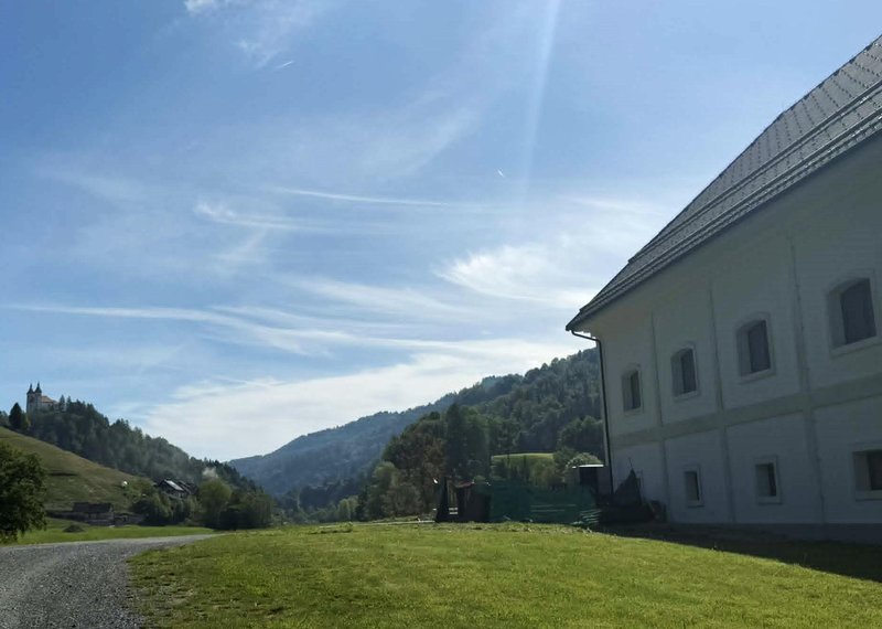 Dvorec Visoko Poljanska dolina