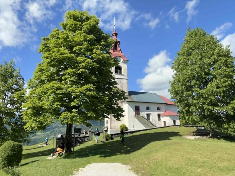 Sebrelje cerkev sv. Ivana