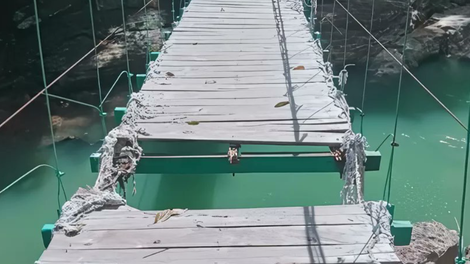 "Nenadoma sem slišal glasen pok!" Turista iz Avstrije doletela grozljiva usoda, reševalci so bili nemočni