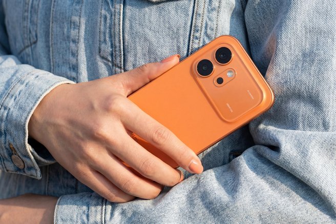 Spoznajte HONOR 600 in HONOR 600 Pro, vrhunska sopotnika sodobnega vsakdana, ki sta videti naravnost čarobno