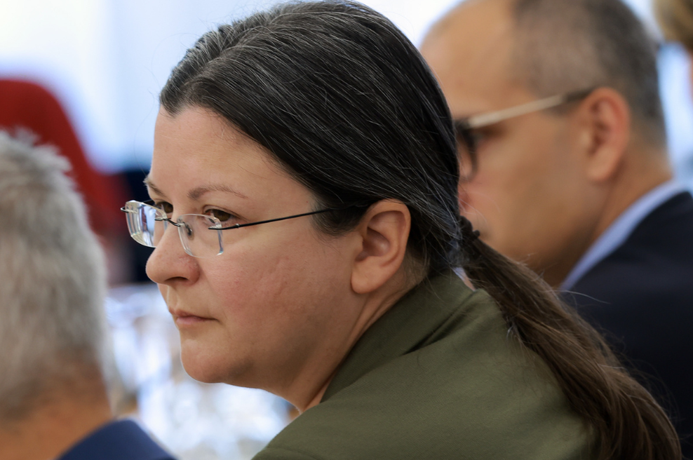 Katjo Kokot ganilo pismo v njenem poštnem nabiralniku: v oči pa je zbodla predvsem ena podrobnost (foto: Borut Živulović/Bobo)
