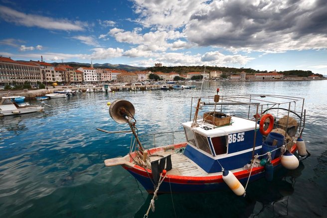 jadran jadransko morje ribic hrvaska voda smeti jugoslavija jadrolinija rijeka preteklost zgodovina 30 let