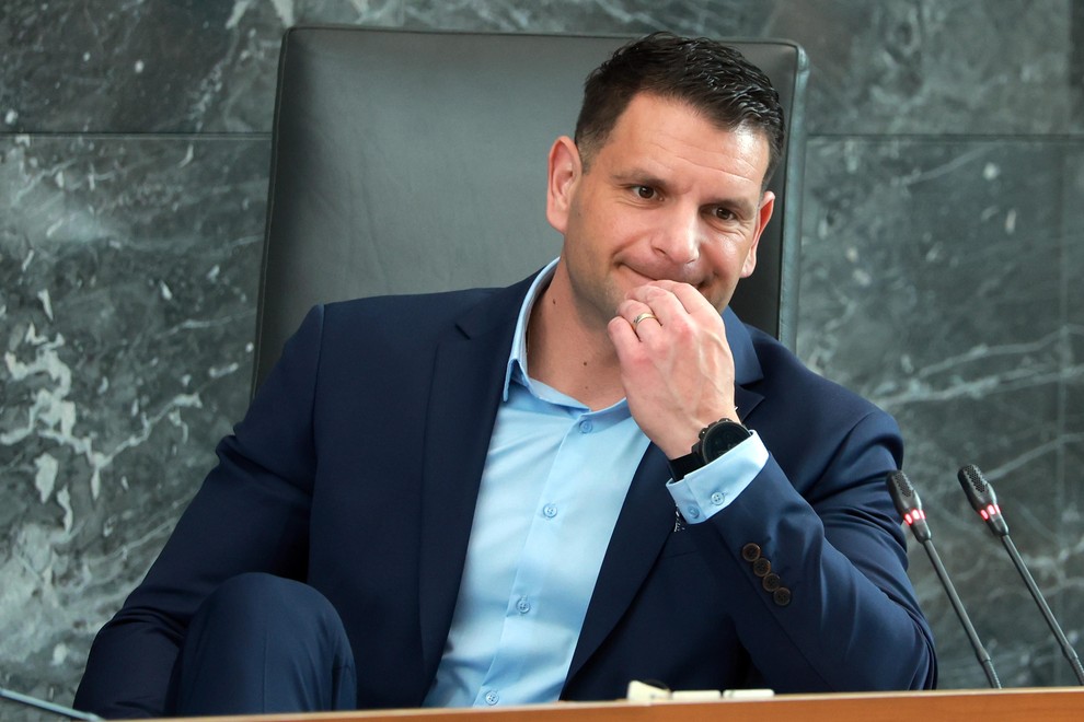 zoran stevanovic srbija obisk slovenija manjsina pereca tema dz politika