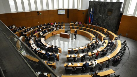 politika opozicija janez jansa parlament slovenija drzavni zbor poziv vladavina drzava