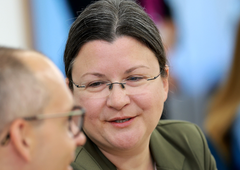 Katja Kokot razkrila, kolikokrat je bila cepljena: "Imam skoraj polno cepilno knjižico ... "