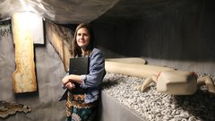 
                                                         Notranjski muzej Postojna kras Ana Cic zgodovinarka