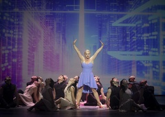 Ne joči za menoj, Argentina: veličastna Evita na 74. ljubljanskem festivalu