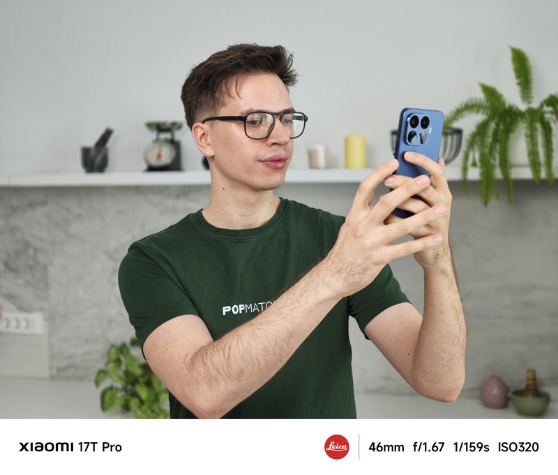 Barva, pena, trenutek: POP Matcha skozi Leica objektiv