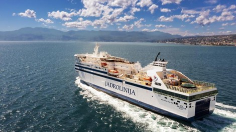 trajekt dalmacija hrvaska jadran jadransko morje dubrovnik bari italija turizem morje zabava izkusnja
