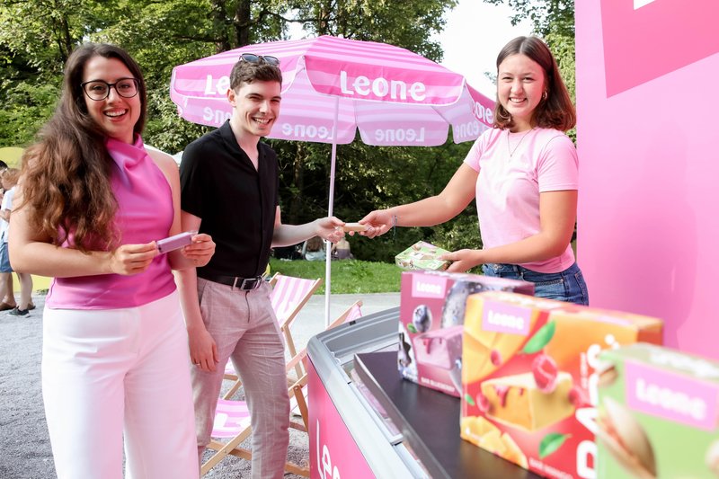 Ko je mesto utripalo v ritmih Sladice: Metropolitan Happy Hour poskrbel za nepozaben skok v poletje