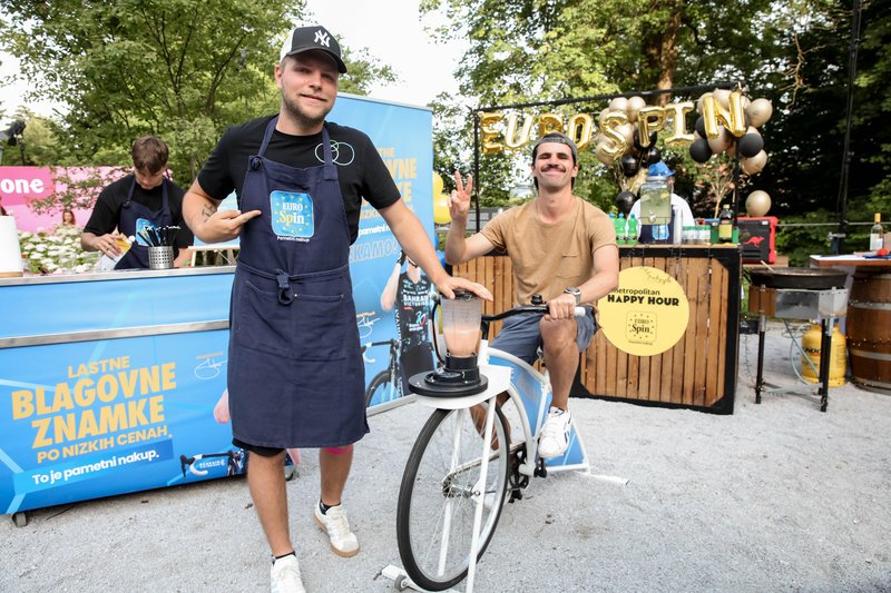 Ko je mesto utripalo v ritmih Sladice: Metropolitan Happy Hour poskrbel za nepozaben skok v poletje