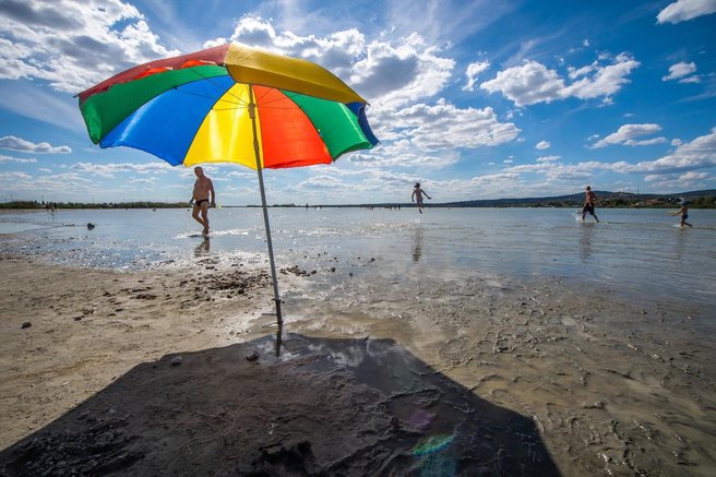 Bo kmalu prepozno? Turistični biser blizu Slovenije izgublja svoj čar, vse kaže na črn scenarij