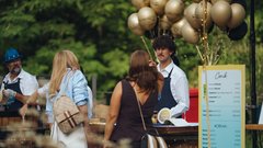 
                                                         (GALERIJA) Utrinki z nepozabne poletne zabave Metropolitan Happy Hour v Švicariji