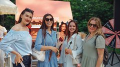 
                                                         (GALERIJA) Utrinki z nepozabne poletne zabave Metropolitan Happy Hour v Švicariji