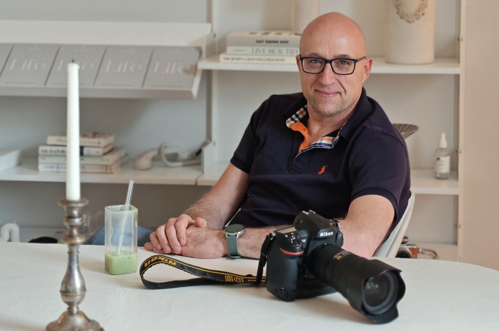 S Xiaomijevim ambasadorjem Petrom Irmanom smo raziskovali izjemen svet Kralja detajlov, telefona Xiaomi 17T Pro (foto: Xiaomi)
