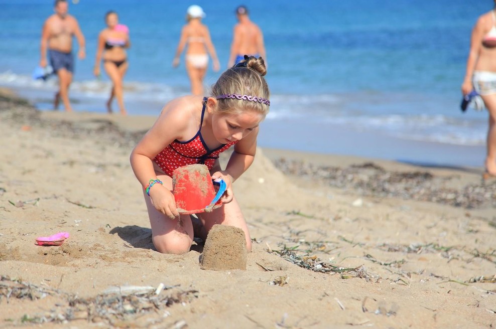 Kopalci na plaži v Črni gori niso mogli verjeti, kaj se je pojavilo v plitvini (foto: profimedia)