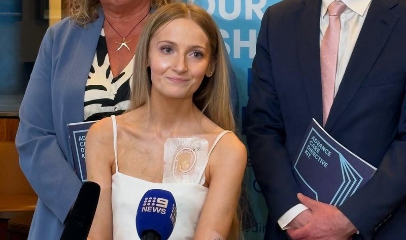 "Tako ali tako bom umrla. Samo izbiram, kdaj in kako:" 26-letnica se je po letih neznosnega trpljenja odločila za evtanazijo