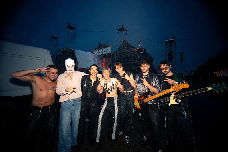 Joker Out Karneval koncert 10 let
