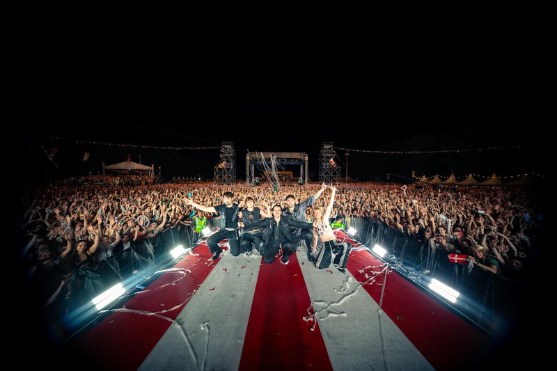 Joker Out Karneval koncert 10 let