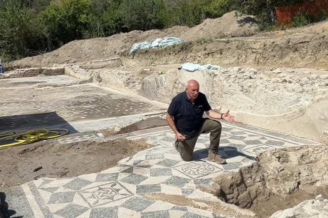 Castel di Guido rim arheologija italija najdba zgodovina preteklost policija bager
