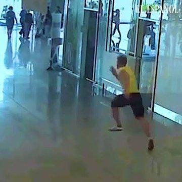 Skrivnostno izginotje turista, ki bega preiskovalce: 28-letnik na letališču izrekel te srhljive besede, nato se je za njim izgubila vsaka sled