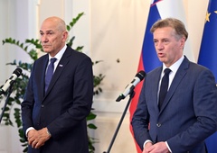 "Umirite se, Janez Janša:" Robert Golob povedal, kaj si zares misli o potezi predsednika vlade