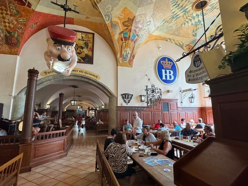 Munchen pivnica Hofbrau