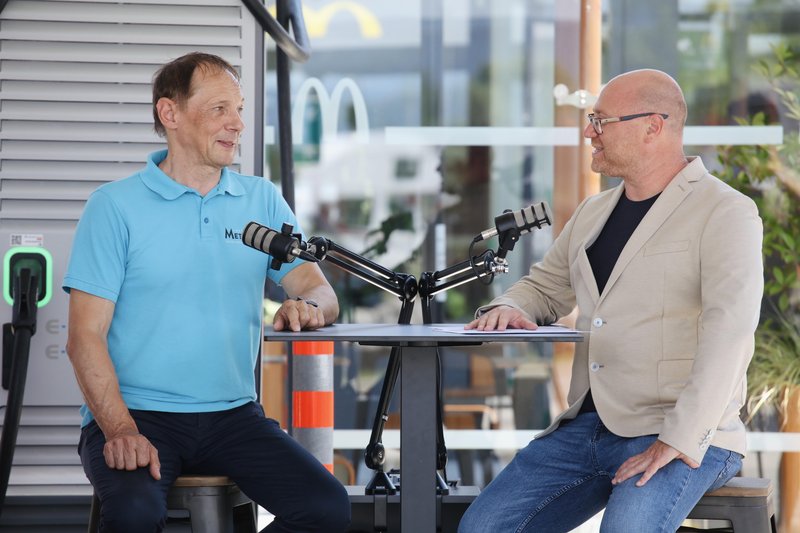 Podkast Avto Magazin X Petrol: Kako elektromobilnost v Sloveniji dojema njen pionir Andrej Pečjak?