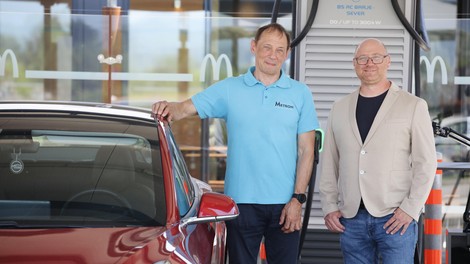 Podkast Avto Magazin X Petrol: Kako elektromobilnost v Sloveniji dojema njen pionir Andrej Pečjak?