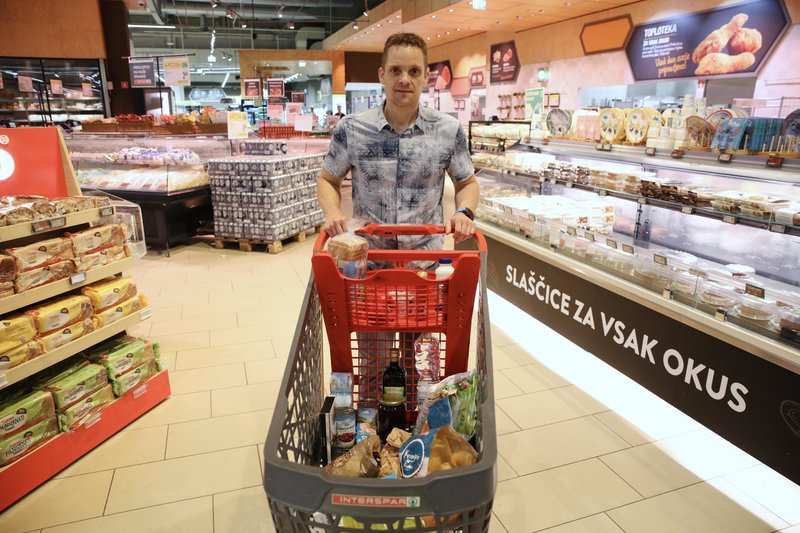 V novi epizodi podkasta Več vem, bolje jem boste izvedeli resnico o procesirani hrani in njenem mestu v sodobnem svetu