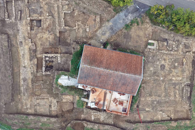 inrap arheologija francija rimljani imperij kovanci najdba zgodovina odkritje stoletja clovestvo galci kelti