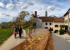 To je eden najbolj očarljivih slovenskih krajev, ki ga večina turistov zaenkrat še ni odkrila (FOTO)