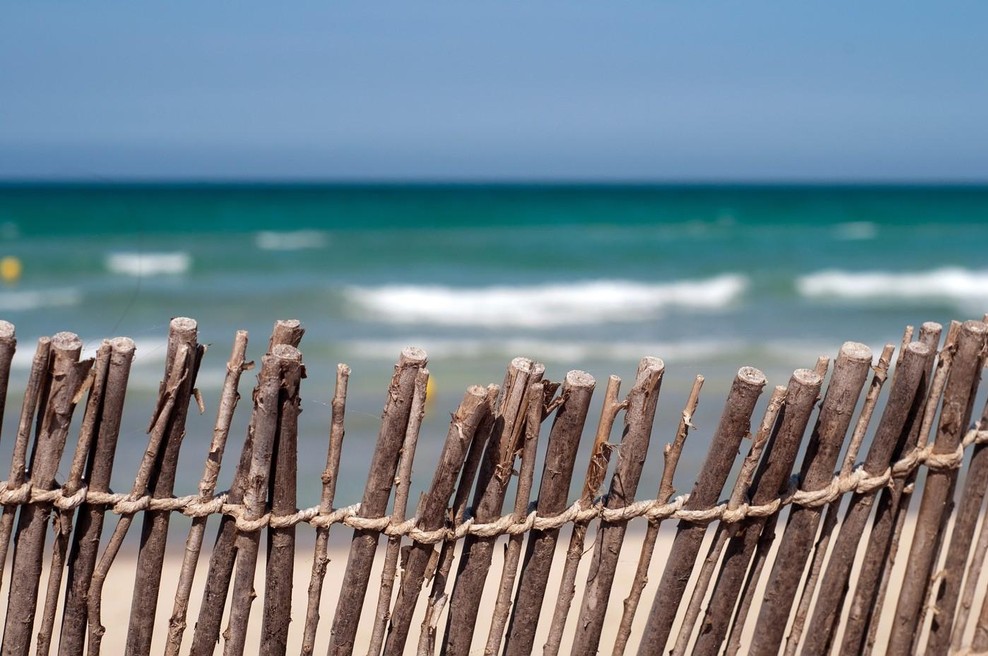 "To je moje, proč od tukaj!": Škandal na plaži, lastnik hotela kričal na turiste (foto: profimedia)