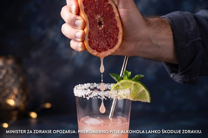 Umakni se, margarita. Prihaja paloma.