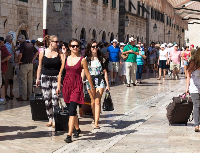 Hrvaska turistke Dubrovnik