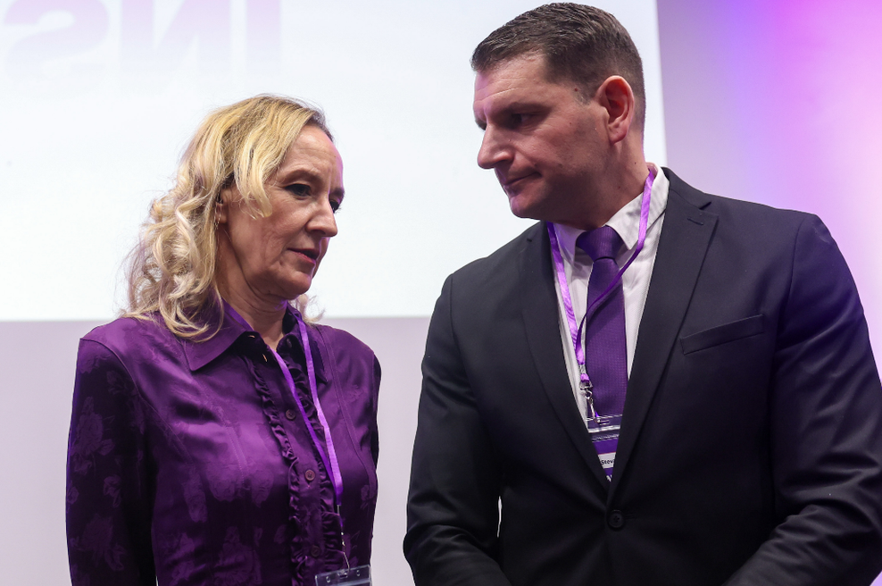 Resnica predlaga uvedbo zdravstvenega bona: prejeli bi ga vsi, ki izpolnjujejo ta pogoj (foto: Bobo)