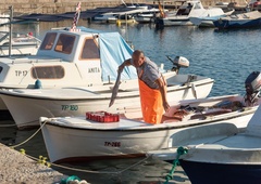 Ribič s Korčule razkril preprost trik: tako v zgolj nekaj sekundah ugotovite, ali je riba res sveža (njemu gre res verjeti)